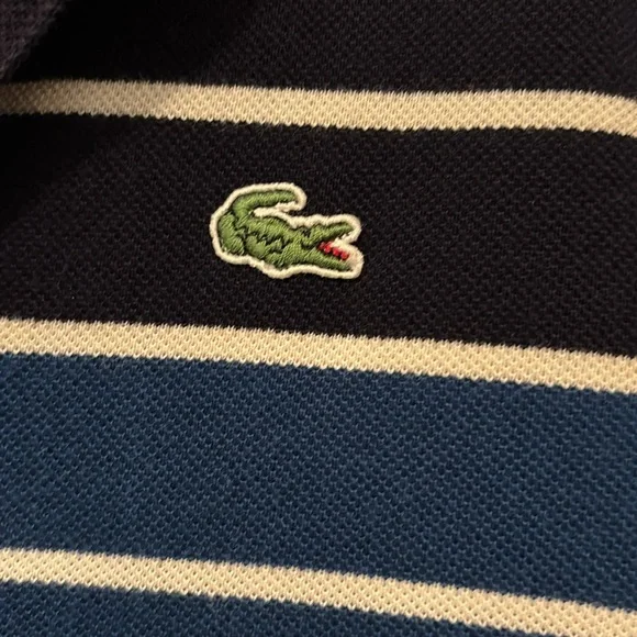 Lacoste tee - Picture 2 of 4